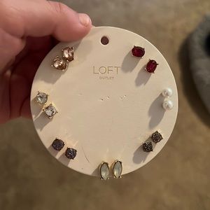 Ann Taylor Loft earring set